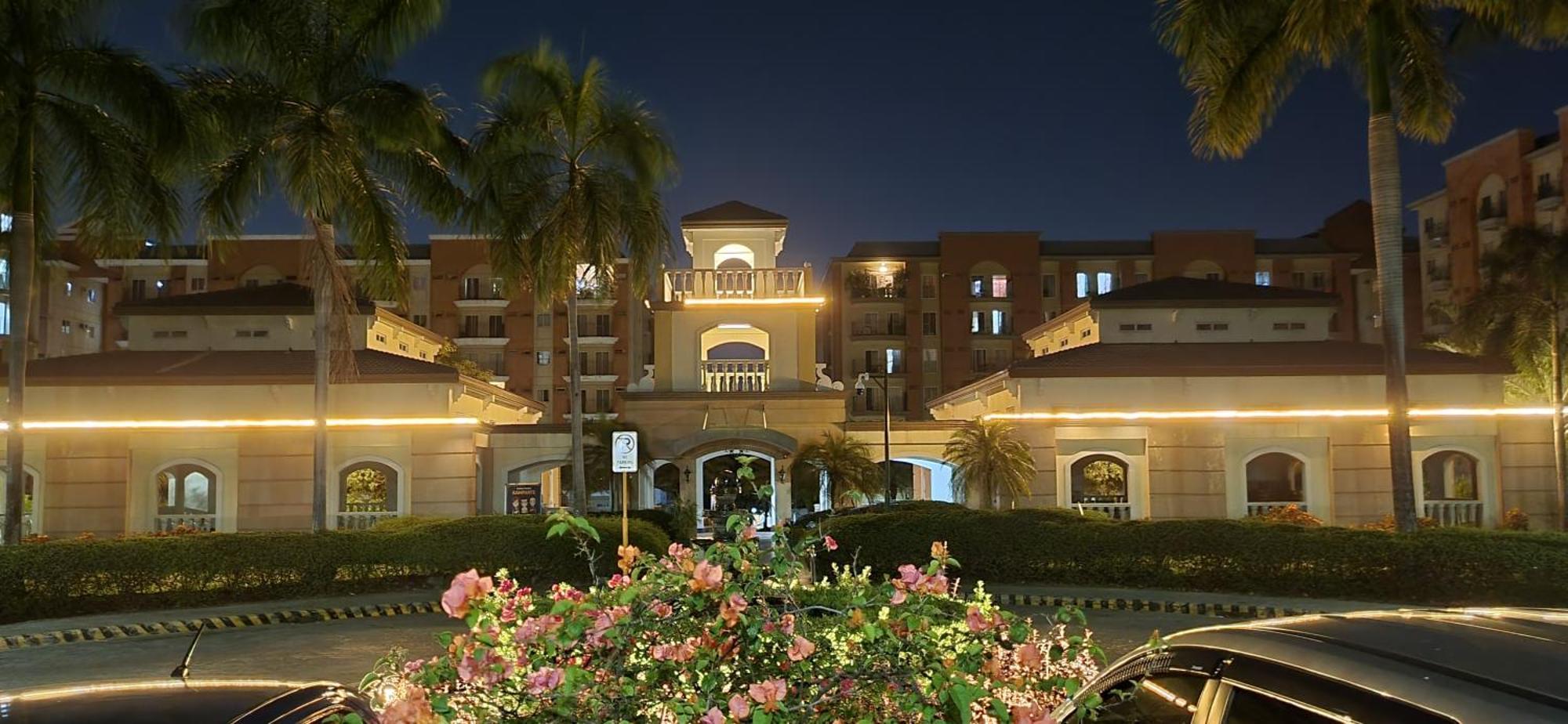 Cozy 2Br Staycation With Balcony Chateau Elysee For 4-6 Pax Paranaque City Exterior photo