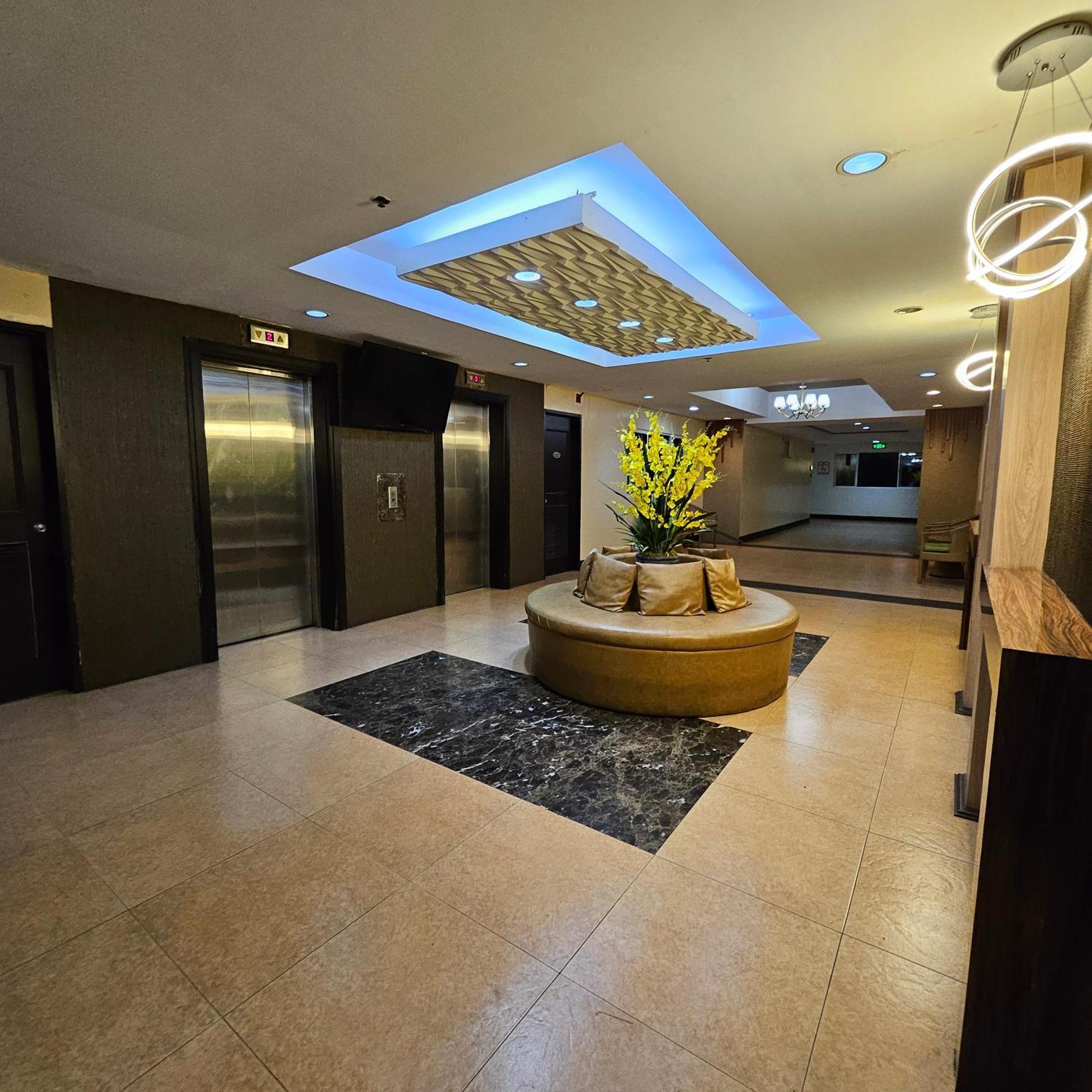 Cozy 2Br Staycation With Balcony Chateau Elysee For 4-6 Pax Paranaque City Exterior photo
